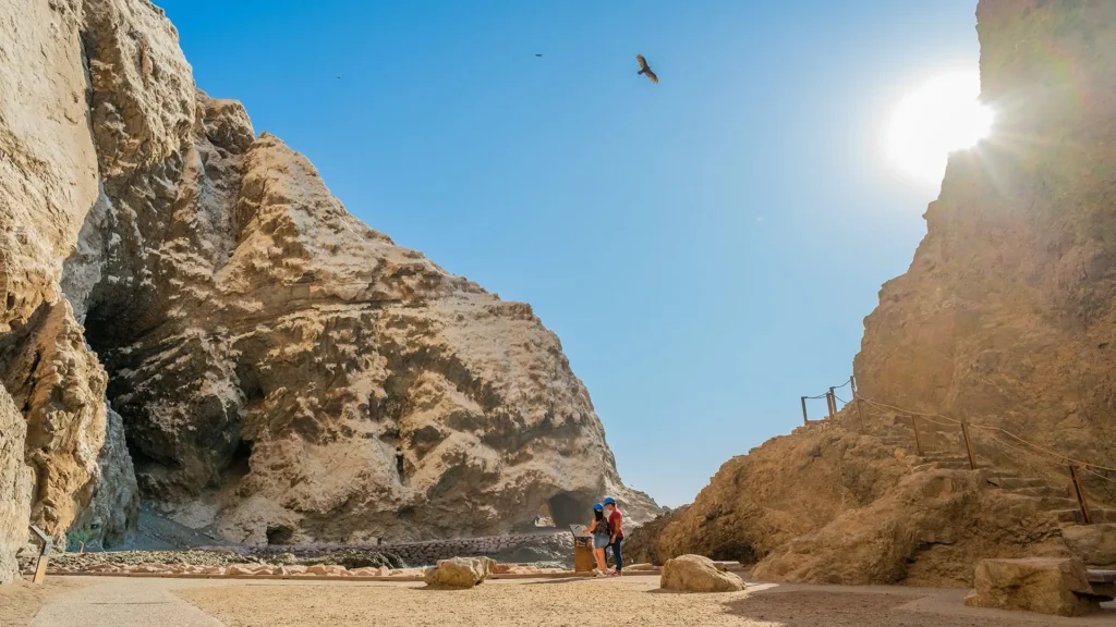 Cuevas de anzota lugares para visitar en Arica